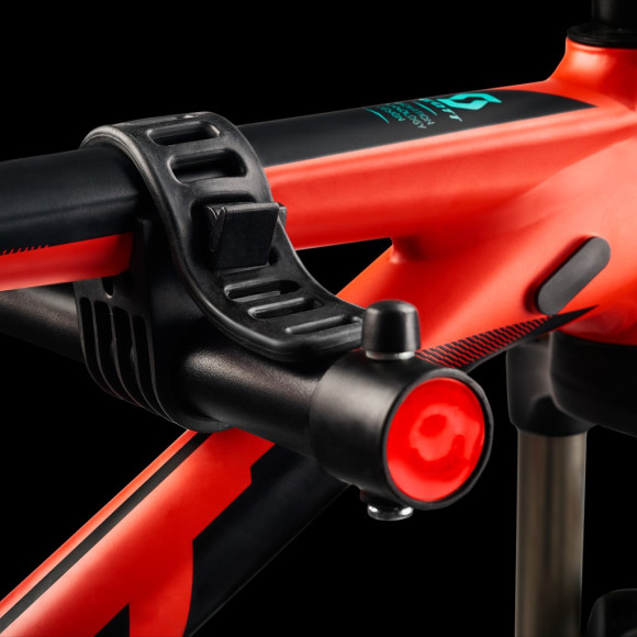 Portabicis de bola Cruz Frame (4 bicis)|Mobbec
