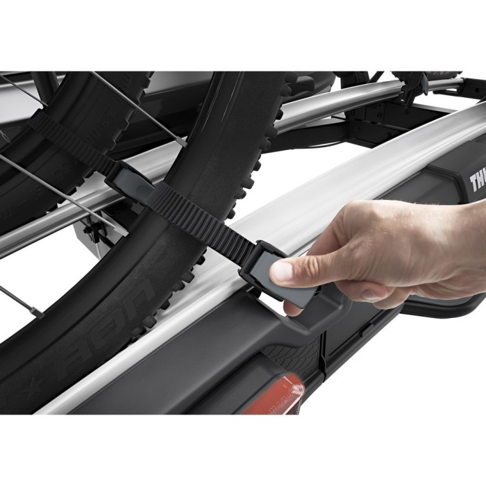 Porta-bicicletas de engate Thule VeloSpace XT 939 3 bicicletas