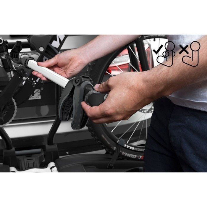 Portabicis de bola Thule 9665 - EasyFold XT F 3bicis