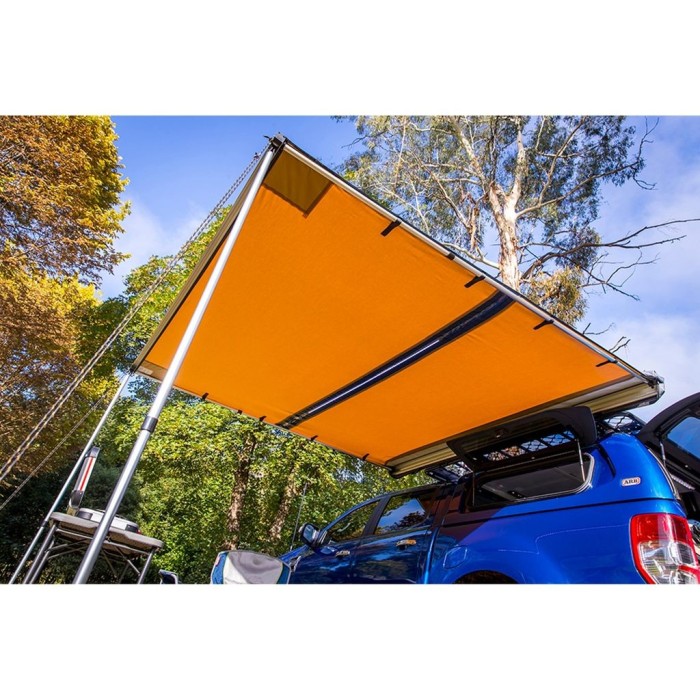 Toldo Camper lateral com tampa de PVC com luz LED ARB