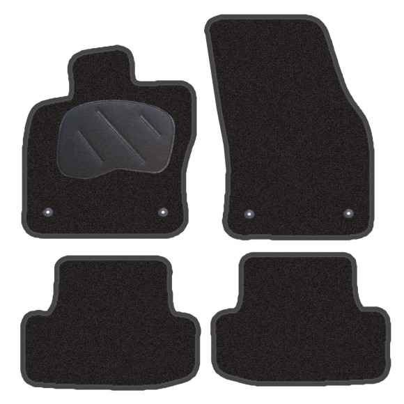 Tapetes de alcatifa para Audi Q2