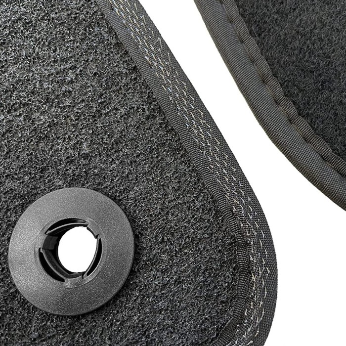 Alfombrillas moqueta para BMW X3 (E83)