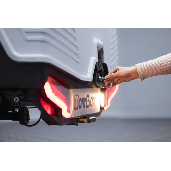 Cofre tasero TowBox Alpha Classic