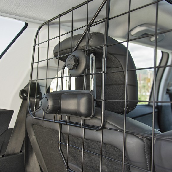 Separador de carga para automóveis de passageiros